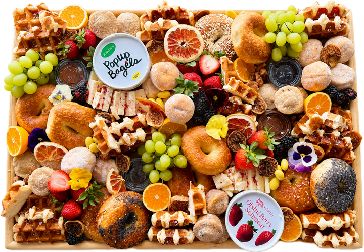 Large brunch board, that feeds up to 20 people. Perfect for a corporate breakfast, or bridal brunch 